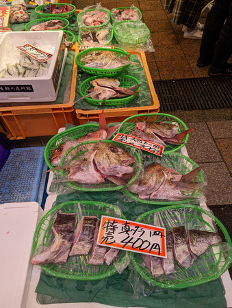 Ōmichō Market Kanazawa, Japan 23-3L-_3669