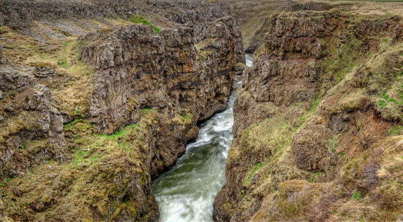 Kolugljufur Waterfall Iceland 16-6-_1380