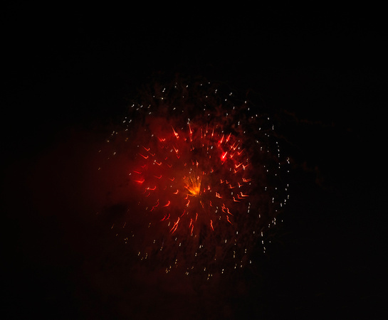 Fireworks Duluth Minnesota 2019 19-7-00112