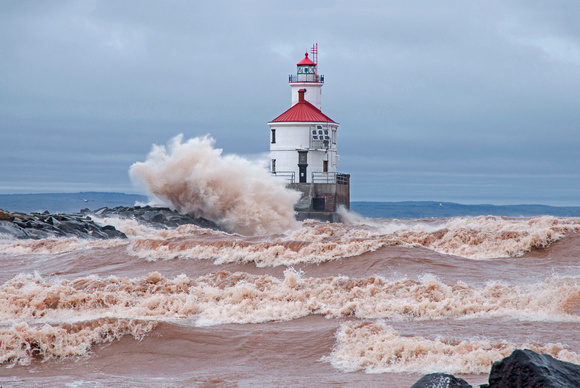 Wisconsin Point Lighthouse 15-5-_0695