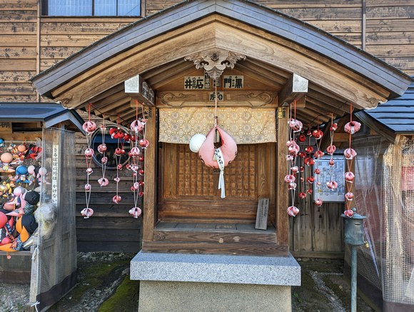 Hida Kokubun-ji Temple Takayama, Japan 23-3P-_0955