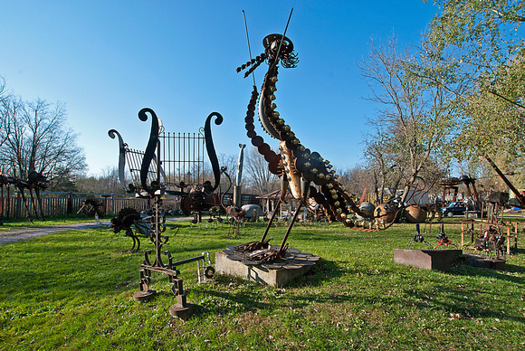 Dr. Evermor's metal sculptures 11-10-_2143